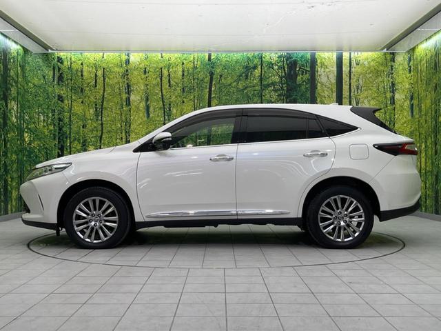 ハリアー プレミアム　９型純正ナビ　バックカメラ　禁煙車　衝突被害軽減　レーダークルーズ　電動リアゲート　ハーフレザーシート　パワーシート　ドラレコ　コーナーセンサー　スマートキー　ＬＥＤヘッド　ＥＴＣ（35枚目）