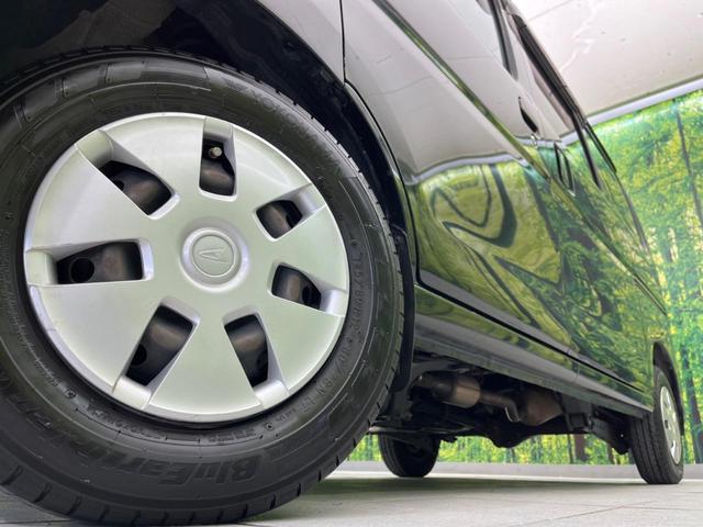 ハイゼットカーゴ クルーズＳＡＩＩＩ　衝突軽減装置　禁煙車　バックカメラ　ＥＴＣ　Ｂｌｕｅｔｏｏｔｈ　フルセグ　レーンキープアシスト　両側スライドドア　ＣＤ／ＤＶＤ再生　盗難防止装置　プライバシーガラス　アイドリングストップ（13枚目）