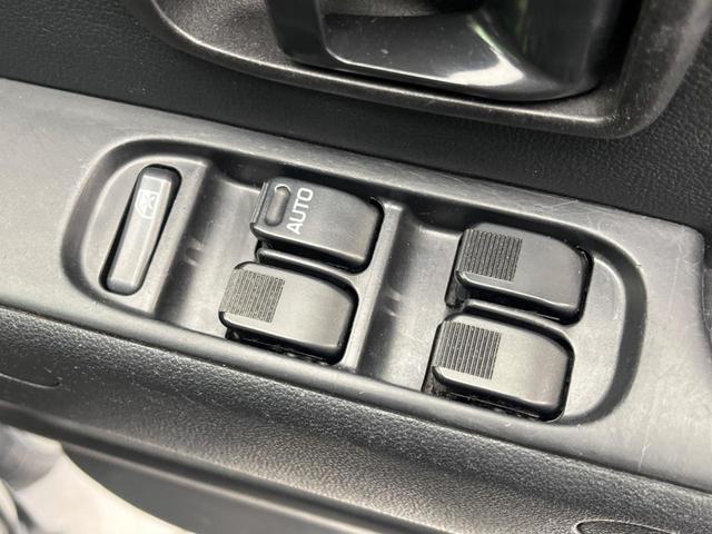 ハイゼットカーゴ クルーズＳＡＩＩＩ　衝突軽減装置　禁煙車　バックカメラ　ＥＴＣ　Ｂｌｕｅｔｏｏｔｈ　フルセグ　レーンキープアシスト　両側スライドドア　ＣＤ／ＤＶＤ再生　盗難防止装置　プライバシーガラス　アイドリングストップ（36枚目）