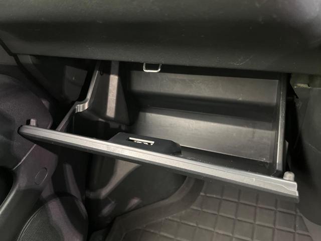 ハイゼットカーゴ クルーズＳＡＩＩＩ　衝突軽減装置　禁煙車　バックカメラ　ＥＴＣ　Ｂｌｕｅｔｏｏｔｈ　フルセグ　レーンキープアシスト　両側スライドドア　ＣＤ／ＤＶＤ再生　盗難防止装置　プライバシーガラス　アイドリングストップ（49枚目）