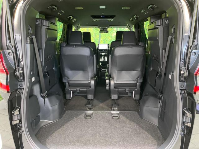 ノア Ｓ－Ｚ　両側電動スライドドア　純正１０．５インチナビ　フリップダウンモニター　バックカメラ　衝突警報装置　レーダークルーズコントロール　禁煙車　ハーフレザーシート　シートヒーター　コーナーセンサー（11枚目）