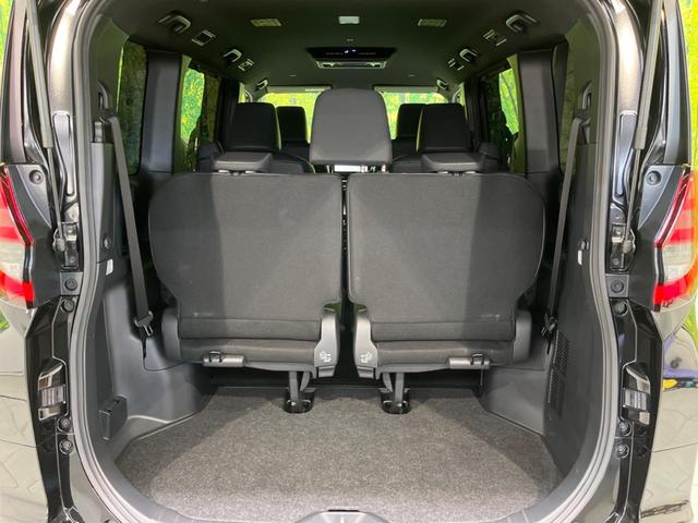 ノア Ｓ－Ｚ　両側電動スライドドア　純正１０．５インチナビ　フリップダウンモニター　バックカメラ　衝突警報装置　レーダークルーズコントロール　禁煙車　ハーフレザーシート　シートヒーター　コーナーセンサー（30枚目）