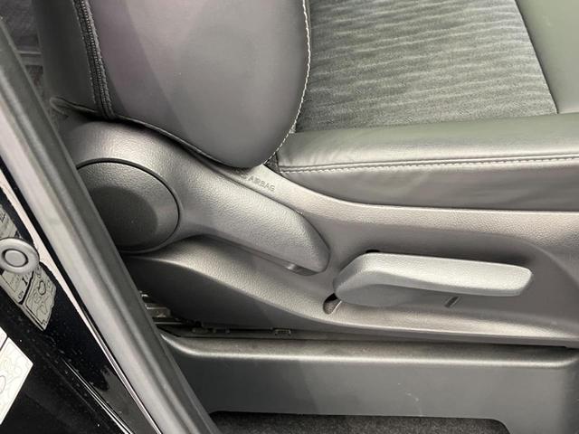 ノア Ｓ－Ｚ　両側電動スライドドア　純正１０．５インチナビ　フリップダウンモニター　バックカメラ　衝突警報装置　レーダークルーズコントロール　禁煙車　ハーフレザーシート　シートヒーター　コーナーセンサー（38枚目）