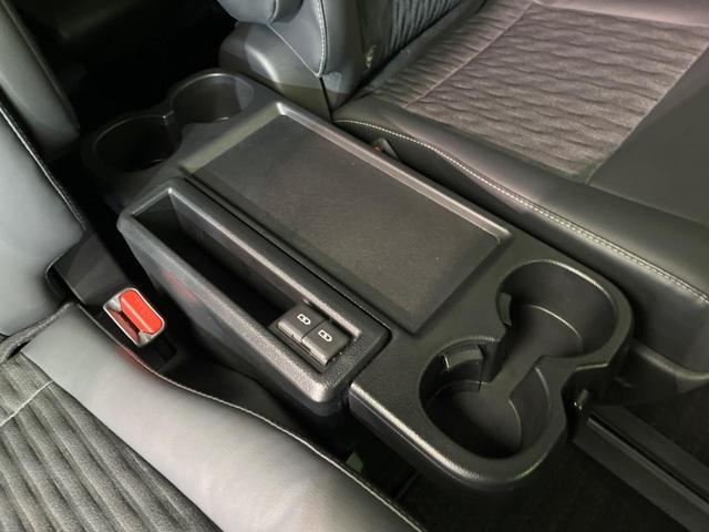 ノア Ｓ－Ｚ　両側電動スライドドア　純正１０．５インチナビ　フリップダウンモニター　バックカメラ　衝突警報装置　レーダークルーズコントロール　禁煙車　ハーフレザーシート　シートヒーター　コーナーセンサー（41枚目）