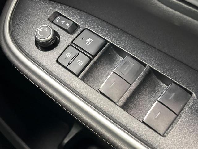 ノア Ｓ－Ｚ　両側電動スライドドア　純正１０．５インチナビ　フリップダウンモニター　バックカメラ　衝突警報装置　レーダークルーズコントロール　禁煙車　ハーフレザーシート　シートヒーター　コーナーセンサー（45枚目）