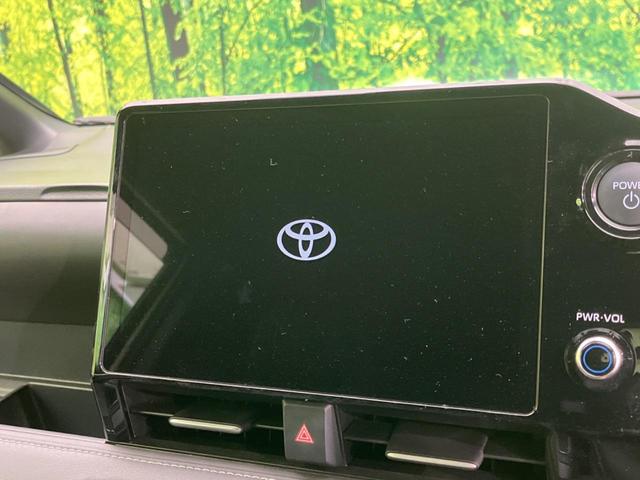 ノア ハイブリッドＳ－Ｚ　両側電動スライドドア　両側電動スライドドア　純正エアロ　純正１０．５型ナビ　後席モニター　バックカメラ　衝突警報装置　レーダークルーズコントロール　禁煙車　パワーバックドア　ハーフレ（5枚目）