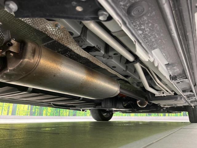 ノア ハイブリッドＳ－Ｚ　両側電動スライドドア　両側電動スライドドア　純正エアロ　純正１０．５型ナビ　後席モニター　バックカメラ　衝突警報装置　レーダークルーズコントロール　禁煙車　パワーバックドア　ハーフレ（22枚目）