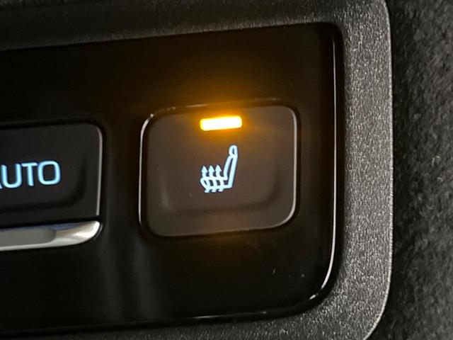 ノア ハイブリッドＳ－Ｚ　両側電動スライドドア　両側電動スライドドア　純正エアロ　純正１０．５型ナビ　後席モニター　バックカメラ　衝突警報装置　レーダークルーズコントロール　禁煙車　パワーバックドア　ハーフレ（49枚目）