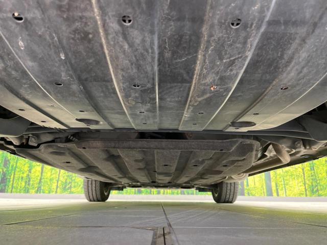 ヴェゼル ハイブリッドZ 衝突軽減装置 禁煙車 純正8インチナビ バックカメラ ETC Bluetooth フルセグ シートヒーター ハーフレザーシート LEDヘッドライト クルーズコントロール オートライト オーエアコン(19枚目)