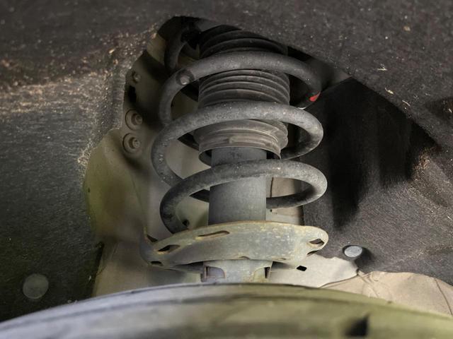 ヴェゼル ハイブリッドZ 衝突軽減装置 禁煙車 純正8インチナビ バックカメラ ETC Bluetooth フルセグ シートヒーター ハーフレザーシート LEDヘッドライト クルーズコントロール オートライト オーエアコン(20枚目)