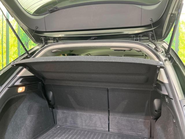 ヴェゼル ハイブリッドZ 衝突軽減装置 禁煙車 純正8インチナビ バックカメラ ETC Bluetooth フルセグ シートヒーター ハーフレザーシート LEDヘッドライト クルーズコントロール オートライト オーエアコン(28枚目)