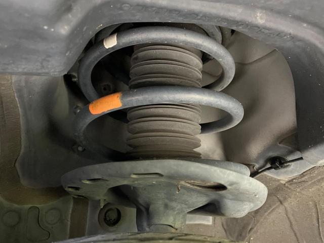 ヴェルファイア ２．５Ｚ　サンルーフ　後席モニター　１０型ナビ　両側電動ドア　バックカメラ　禁煙車　ドラレコ　スマートキー　ＬＥＤヘッド　ＥＴＣ　クルコン　純正１８インチアルミ　オートライト（23枚目）