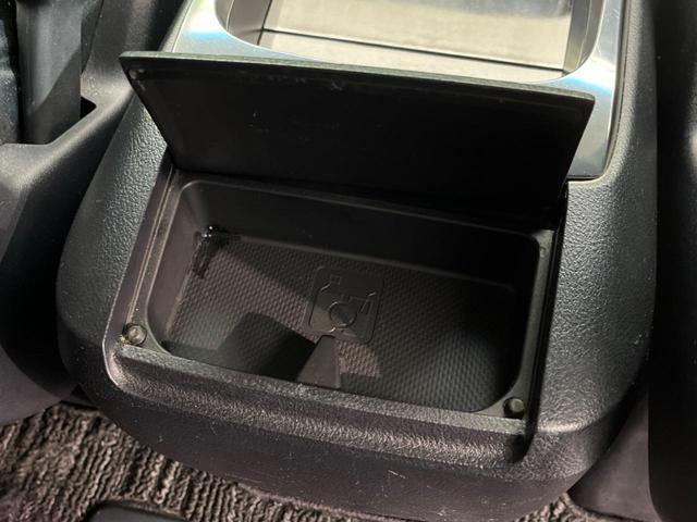 ヴェルファイア ２．５Ｚ　サンルーフ　後席モニター　１０型ナビ　両側電動ドア　バックカメラ　禁煙車　ドラレコ　スマートキー　ＬＥＤヘッド　ＥＴＣ　クルコン　純正１８インチアルミ　オートライト（46枚目）