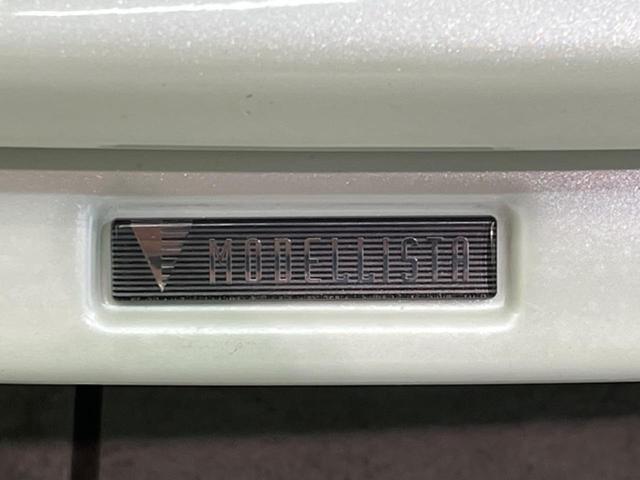 プリウス Ｓ　モデリスタエアロ　禁煙車　ナビ　バックカメラ　ＥＴＣ　ドライブレコーダー　Ｂｌｕｅｔｏｏｔｈ　フルセグ　クルーズコントロール　革巻きステアリング　スマートキー　オートライト　オートエアコン（3枚目）