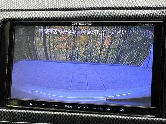 プリウス Ｓ　モデリスタエアロ　禁煙車　ナビ　バックカメラ　ＥＴＣ　ドライブレコーダー　Ｂｌｕｅｔｏｏｔｈ　フルセグ　クルーズコントロール　革巻きステアリング　スマートキー　オートライト　オートエアコン（5枚目）