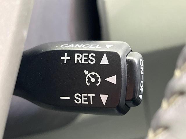 プリウス Ｓ　モデリスタエアロ　禁煙車　ナビ　バックカメラ　ＥＴＣ　ドライブレコーダー　Ｂｌｕｅｔｏｏｔｈ　フルセグ　クルーズコントロール　革巻きステアリング　スマートキー　オートライト　オートエアコン（41枚目）