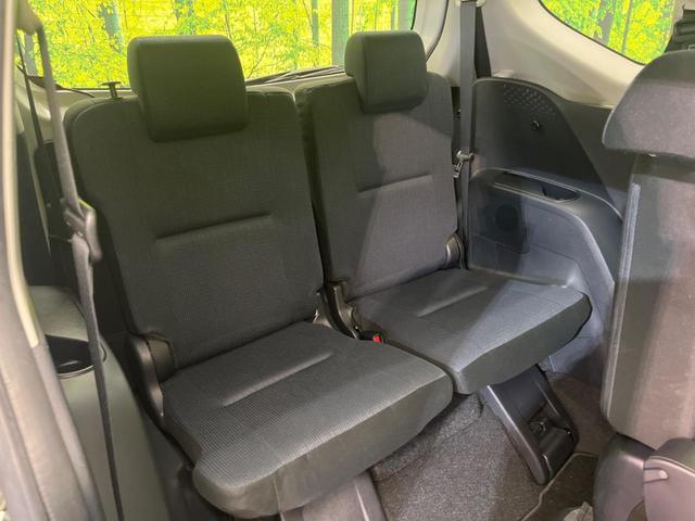 シエンタ ハイブリッドＧ　ハイブリッド　両側電動スライドドア　純正ナビ　バックカメラ　衝突軽減装置　禁煙車　シートヒーター　ドラレコ　レーンキープ　スマートキー　ＬＥＤヘッド　ＥＴＣ　オートマチックハイビーム（10枚目）