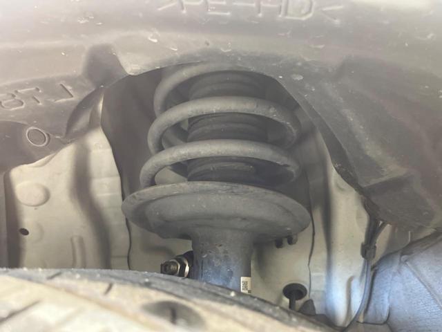 シエンタ ハイブリッドＧ　ハイブリッド　両側電動スライドドア　純正ナビ　バックカメラ　衝突軽減装置　禁煙車　シートヒーター　ドラレコ　レーンキープ　スマートキー　ＬＥＤヘッド　ＥＴＣ　オートマチックハイビーム（23枚目）