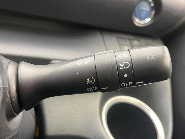 シエンタ ハイブリッドＧ　ハイブリッド　両側電動スライドドア　純正ナビ　バックカメラ　衝突軽減装置　禁煙車　シートヒーター　ドラレコ　レーンキープ　スマートキー　ＬＥＤヘッド　ＥＴＣ　オートマチックハイビーム（44枚目）