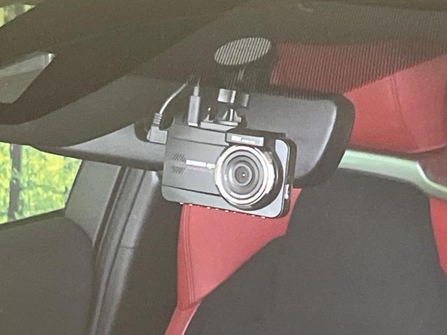 カローラスポーツ ハイブリッドＧ　Ｚ　モデリスタフルエアロ　衝突軽減装置　禁煙車　９型純正ナビ　レーダークルーズ　バックカメラ　ＥＴＣ　Ｂｌｕｅｔｏｏｔｈ　フルセグ　ドライブレコーダー　シートヒーター　ハーフレザーシート（22枚目）