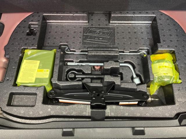 カローラスポーツ ハイブリッドＧ　Ｚ　モデリスタフルエアロ　衝突軽減装置　禁煙車　９型純正ナビ　レーダークルーズ　バックカメラ　ＥＴＣ　Ｂｌｕｅｔｏｏｔｈ　フルセグ　ドライブレコーダー　シートヒーター　ハーフレザーシート（35枚目）