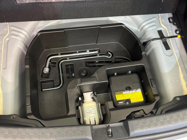 アクア Ｓスタイルブラック　純正ナビ　バックカメラ　衝突軽減装置　禁煙車　シートヒーター　ドラレコ　レーンキープ　スマートキー　ＬＥＤヘッド　ＥＴＣ　オートマチックハイビーム　車線逸脱警報　オートライト　オートエアコン（34枚目）