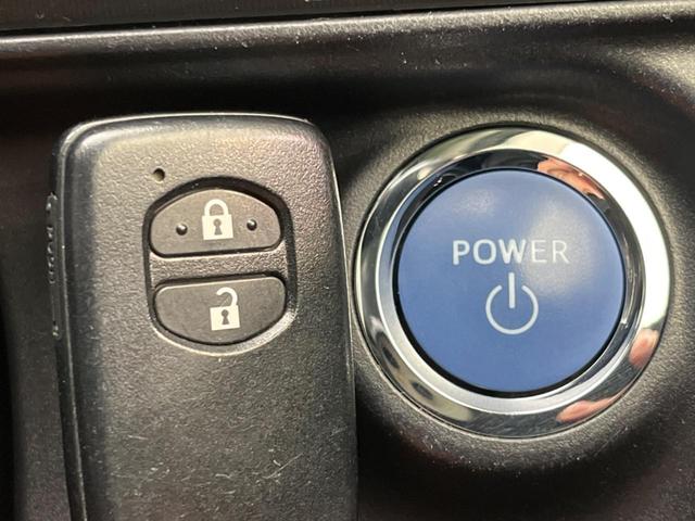 アクア Ｓスタイルブラック　純正ナビ　バックカメラ　衝突軽減装置　禁煙車　シートヒーター　ドラレコ　レーンキープ　スマートキー　ＬＥＤヘッド　ＥＴＣ　オートマチックハイビーム　車線逸脱警報　オートライト　オートエアコン（43枚目）