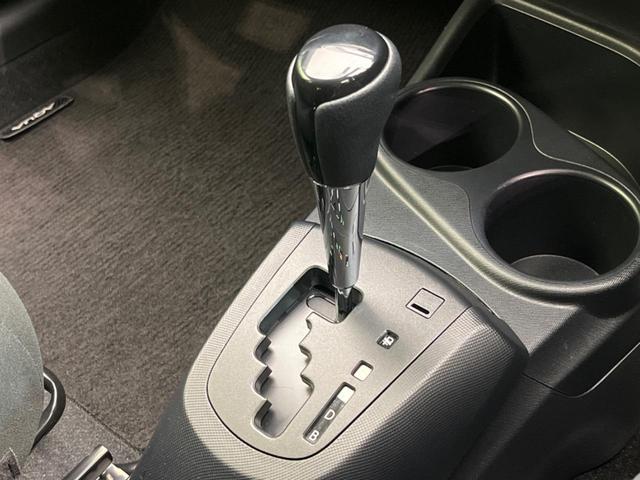 アクア Ｓスタイルブラック　純正ナビ　バックカメラ　衝突軽減装置　禁煙車　シートヒーター　ドラレコ　レーンキープ　スマートキー　ＬＥＤヘッド　ＥＴＣ　オートマチックハイビーム　車線逸脱警報　オートライト　オートエアコン（48枚目）