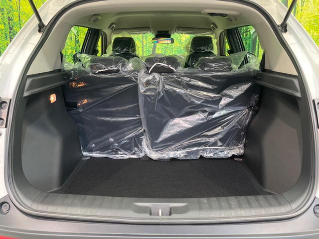 ＷＲ－Ｖ Ｘ　衝突軽減装置　レーダークルーズ　ＬＥＤヘッドライト　禁煙車　クリアランスソナー　オートマチックハイビーム　オートライト　電動格納ミラー　オートエアコン　横滑り防止（10枚目）