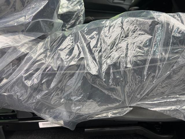 ＷＲ－Ｖ Ｘ　衝突軽減装置　レーダークルーズ　ＬＥＤヘッドライト　禁煙車　クリアランスソナー　オートマチックハイビーム　オートライト　電動格納ミラー　オートエアコン　横滑り防止（36枚目）