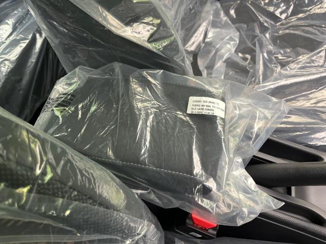 ＷＲ－Ｖ Ｘ　衝突軽減装置　レーダークルーズ　ＬＥＤヘッドライト　禁煙車　クリアランスソナー　オートマチックハイビーム　オートライト　電動格納ミラー　オートエアコン　横滑り防止（50枚目）