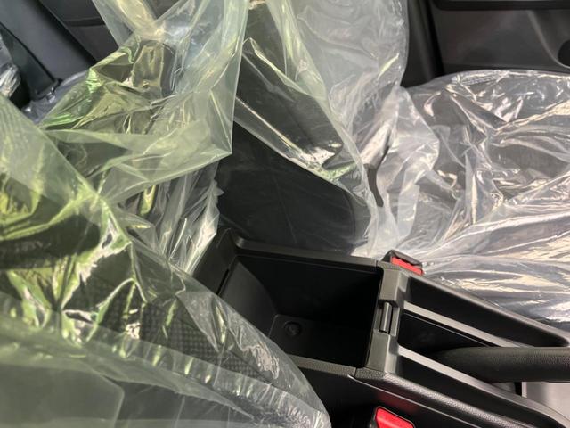 ＷＲ－Ｖ Ｘ　衝突軽減装置　レーダークルーズ　ＬＥＤヘッドライト　禁煙車　クリアランスソナー　オートマチックハイビーム　オートライト　電動格納ミラー　オートエアコン　横滑り防止（51枚目）