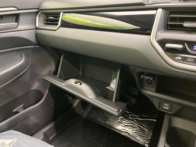 ＷＲ－Ｖ Ｘ　衝突軽減装置　レーダークルーズ　ＬＥＤヘッドライト　禁煙車　クリアランスソナー　オートマチックハイビーム　オートライト　電動格納ミラー　オートエアコン　横滑り防止（52枚目）