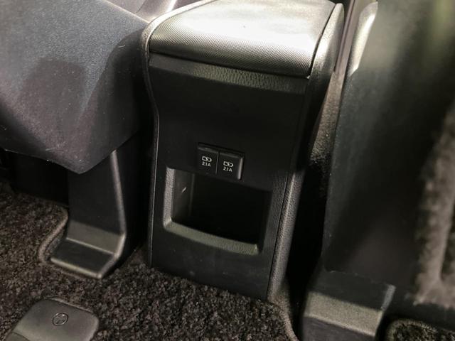 ノア ハイブリッドＳｉ　ダブルバイビーＩＩ　後席モニタ　両側電動スライドドア　衝突軽減装置　純正９インチナビ　バックカメラ　ＥＴＣ　Ｂｌｕｅｔｏｏｔｈ　フルセグ　ハーフレザーシート　ＬＥＤヘッドライト　ＬＥＤフロントフォグ　クリアランスソナー（39枚目）