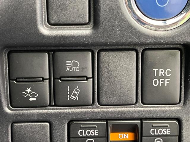 ノア ハイブリッドＳｉ　ダブルバイビーＩＩ　後席モニタ　両側電動スライドドア　衝突軽減装置　純正９インチナビ　バックカメラ　ＥＴＣ　Ｂｌｕｅｔｏｏｔｈ　フルセグ　ハーフレザーシート　ＬＥＤヘッドライト　ＬＥＤフロントフォグ　クリアランスソナー（42枚目）