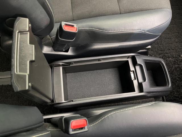 ノア ハイブリッドＳｉ　ダブルバイビーＩＩ　後席モニタ　両側電動スライドドア　衝突軽減装置　純正９インチナビ　バックカメラ　ＥＴＣ　Ｂｌｕｅｔｏｏｔｈ　フルセグ　ハーフレザーシート　ＬＥＤヘッドライト　ＬＥＤフロントフォグ　クリアランスソナー（45枚目）