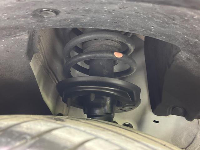 ヴェゼル ｅ：ＨＥＶ　Ｚ　ホンダセンシング　禁煙車　純正９インチナビ　アダプティブクルーズコントロール　バックカメラ　ＥＴＣ　Ｂｌｕｅｔｏｏｔｈ　フルセグ　ドライブレコーダー　スマートキー　シートヒーター　ハーフレザーシート（20枚目）