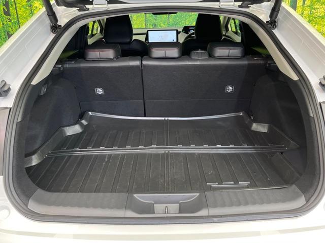 プリウス Ｚ　モデリスタエアロ　衝突軽減装置　禁煙車　純正１２．３インチディスプレイオーディオ　全周囲カメラ　レーダークルーズコントロール　ＥＴＣ２．０　Ｂｌｕｅｔｏｏｔｈ　フルセグ　ドラレコ　シートヒーター（10枚目）