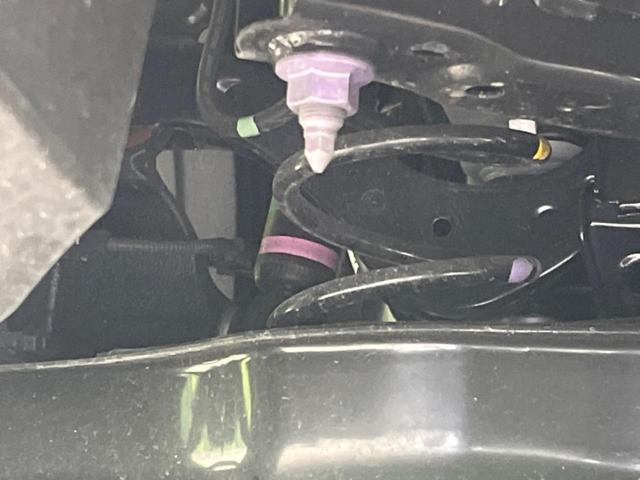 プリウス Ｚ　モデリスタエアロ　衝突軽減装置　禁煙車　純正１２．３インチディスプレイオーディオ　全周囲カメラ　レーダークルーズコントロール　ＥＴＣ２．０　Ｂｌｕｅｔｏｏｔｈ　フルセグ　ドラレコ　シートヒーター（21枚目）