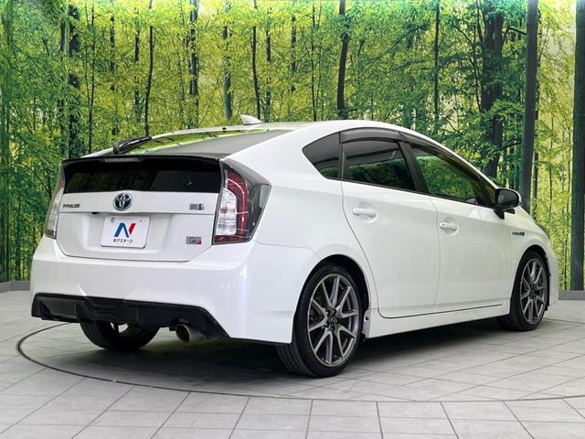 プリウス Ｓツーリングセレクション・Ｇ’ｓ　禁煙車　ＳＤナビ　バックカメラ　ＥＴＣ　Ｂｌｕｅｔｏｏｔｈ　フルセグ　スマートキー　ＨＩＤヘッドライト　クルーズコントロール　オートライト　オートエアコン　革巻きステアリング　ステアリングスイッチ（17枚目）