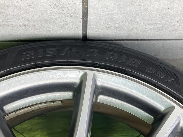 プリウス Ｓツーリングセレクション・Ｇ’ｓ　禁煙車　ＳＤナビ　バックカメラ　ＥＴＣ　Ｂｌｕｅｔｏｏｔｈ　フルセグ　スマートキー　ＨＩＤヘッドライト　クルーズコントロール　オートライト　オートエアコン　革巻きステアリング　ステアリングスイッチ（23枚目）