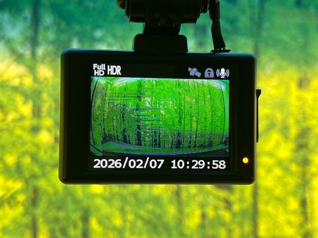 Ｎ－ＷＧＮ Ｇ・スタイリッシュパッケージ　純正ナビ　バックカメラ　禁煙車　Ｂｌｕｅｔｏｏｔｈ　ドラレコ　ＥＴＣ　スマートキー　ＨＩＤヘッド　クルコン　革巻きハンドル　ステアリングスイッチ　ハーフレザーシート　オートライト　オートエアコン（6枚目）