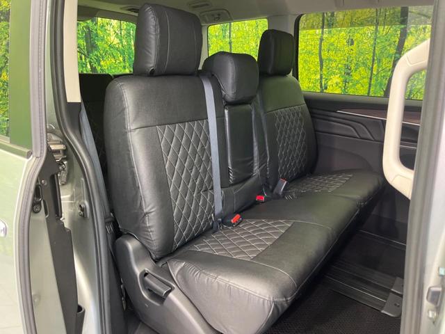 デリカＤ：５ Ｐ　４ＷＤ　ディーゼル　両側電動スライドドア　純正１０．１インチナビ　バックカメラ　衝突警報装置　レーダークルーズコントロール　禁煙車　パワーバックドア　ドライブレコーダー　コーナーセンサー（9枚目）