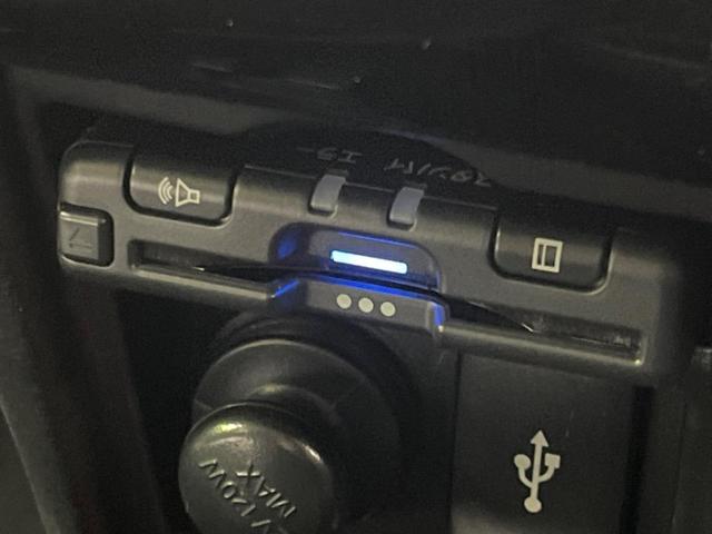 デリカＤ：５ Ｐ　４ＷＤ　ディーゼル　両側電動スライドドア　純正１０．１インチナビ　バックカメラ　衝突警報装置　レーダークルーズコントロール　禁煙車　パワーバックドア　ドライブレコーダー　コーナーセンサー（49枚目）