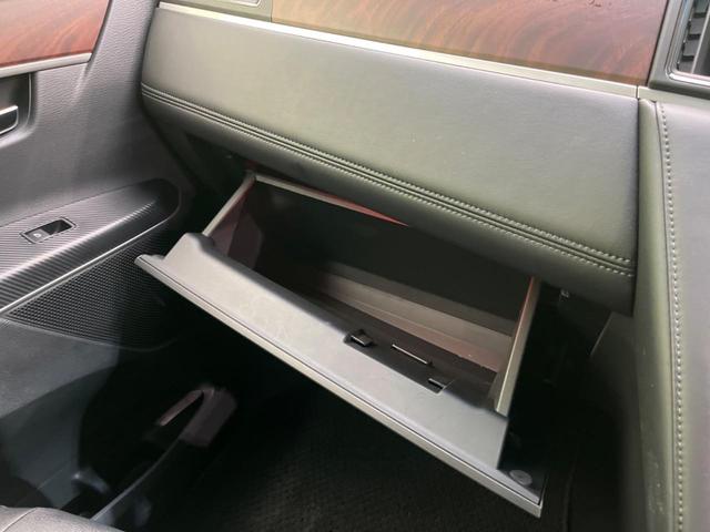 デリカＤ：５ Ｐ　４ＷＤ　ディーゼル　両側電動スライドドア　純正１０．１インチナビ　バックカメラ　衝突警報装置　レーダークルーズコントロール　禁煙車　パワーバックドア　ドライブレコーダー　コーナーセンサー（65枚目）