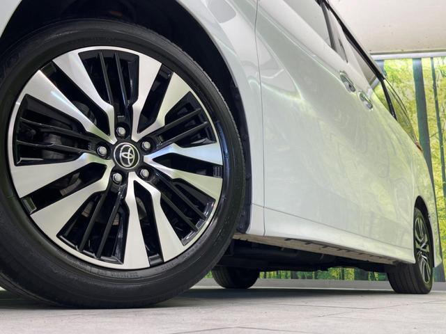 アルファード ２．５Ｓ　Ｃパッケージ　サンルーフ　両側電動スライドドア　バックカメラ　衝突警報装置　レーダークルーズ　禁煙車　合皮シート　コーナーセンサー　レーンキープ　スマートキー　ＬＥＤヘッドライト　ディスプレイオーディオ（14枚目）