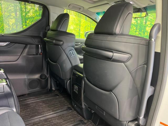 アルファード ２．５Ｓ　Ｃパッケージ　サンルーフ　両側電動スライドドア　バックカメラ　衝突警報装置　レーダークルーズ　禁煙車　合皮シート　コーナーセンサー　レーンキープ　スマートキー　ＬＥＤヘッドライト　ディスプレイオーディオ（40枚目）