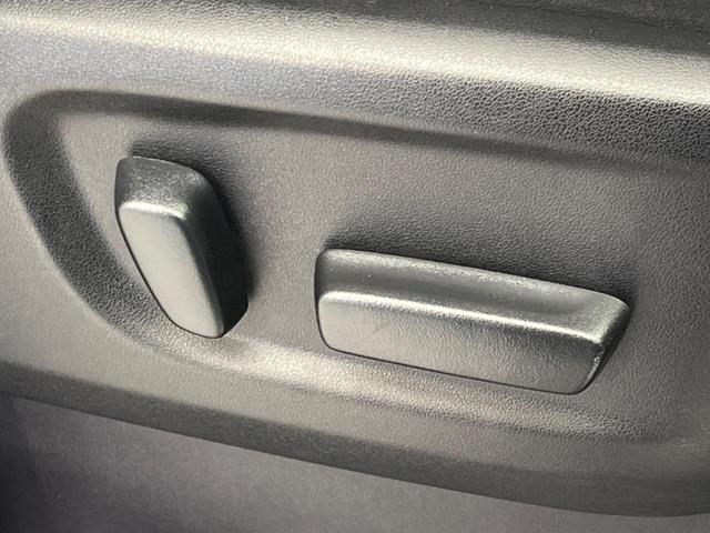 アルファード ２．５Ｓ　Ｃパッケージ　サンルーフ　両側電動スライドドア　バックカメラ　衝突警報装置　レーダークルーズ　禁煙車　合皮シート　コーナーセンサー　レーンキープ　スマートキー　ＬＥＤヘッドライト　ディスプレイオーディオ（52枚目）