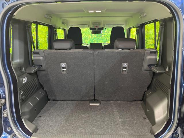 ���i�̂���������ʋ΁A���}���ɏ\���ȉ׎��X�y�[�X���m�ۂ��Ă���܂��B�Z�J���h�V�[�g��|���ƁA�傫�ȉו��̐ύڂ��\�ł���