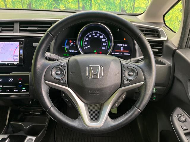 �y�����v�����X�e�A�����O�z�㎿�Ȋv���g�p���邱�ƂŁA��ɂ����������݂ƂĂ��^�]���₷���n���h���ł���